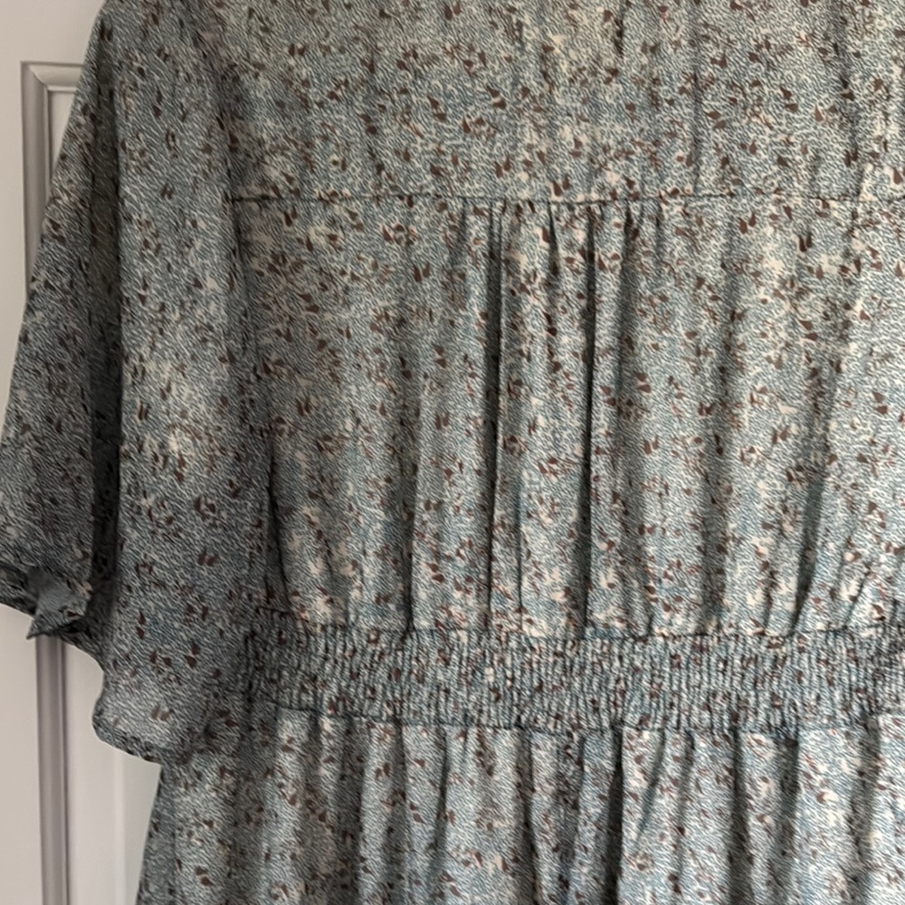 Bohme Floral Maxi Dress in Light Blue/Green With Lining - Picture 6 of 13